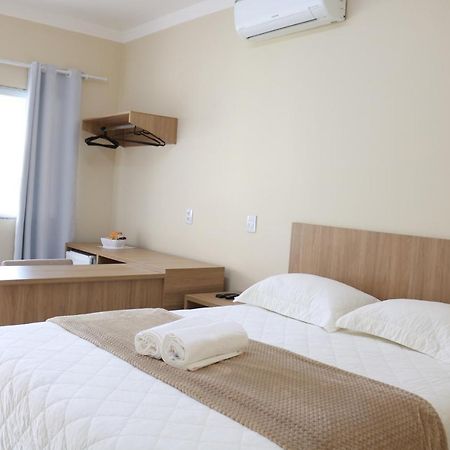 Pissin Pousada E Hotel Marília Exteriér fotografie
